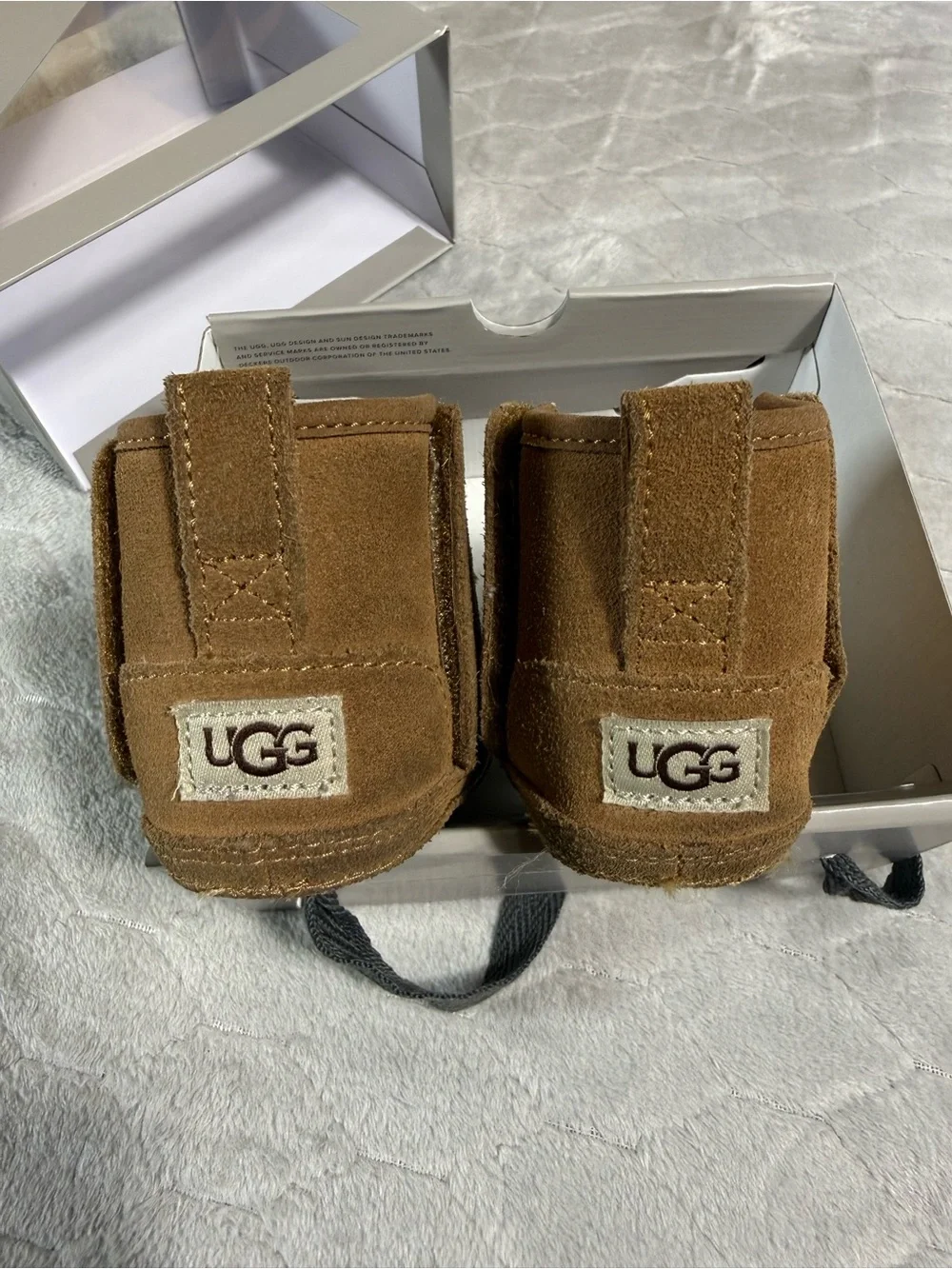UGG Baby Neumel Crib Boots Chestnut Infant US 2/3 6-12 Months BNIB